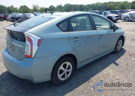 2013 Toyota Prius Two z USA, uszkodzony, nr VIN JTDKN3DU9D5682698